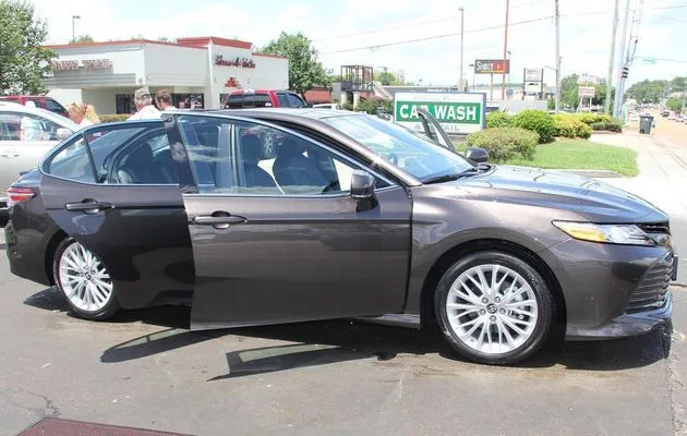 Toyota Avalon · same-day wash