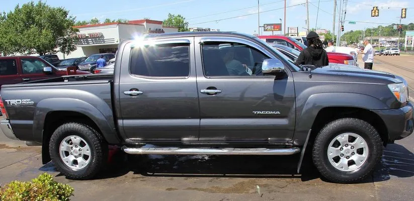 Toyota Tacoma TRD · gloss finish